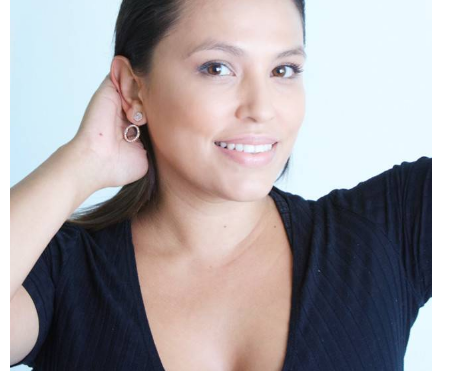 Eonline.com Features It's a 10 in "How to Create Sleek Hair Like a Runway Star"